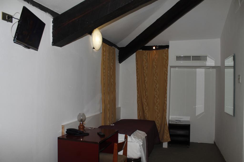 Hotel Luisa Milano Oda fotoğraf