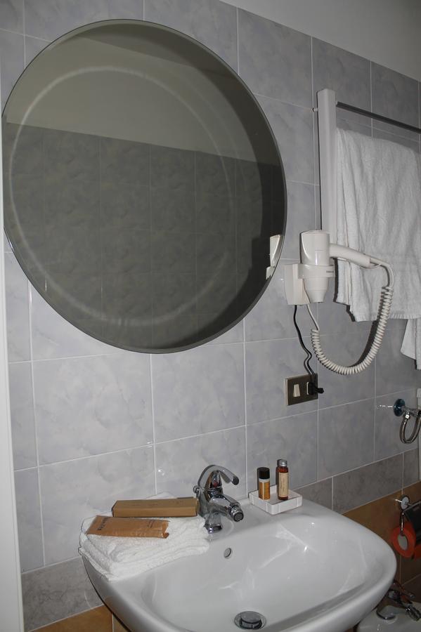 Hotel Luisa Milano Oda fotoğraf